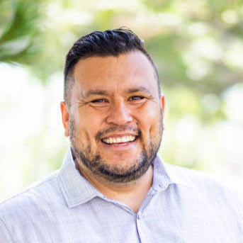 <em><strong>Frank Morales</strong></em>